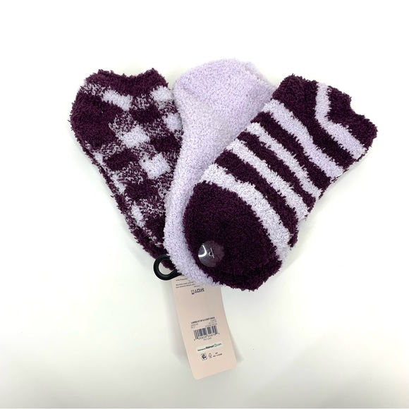 Cuddl Duds Pom Critter Sherpa Lined Fox Socks With FREE Secret Treasures Socks - Picture 9 of 13